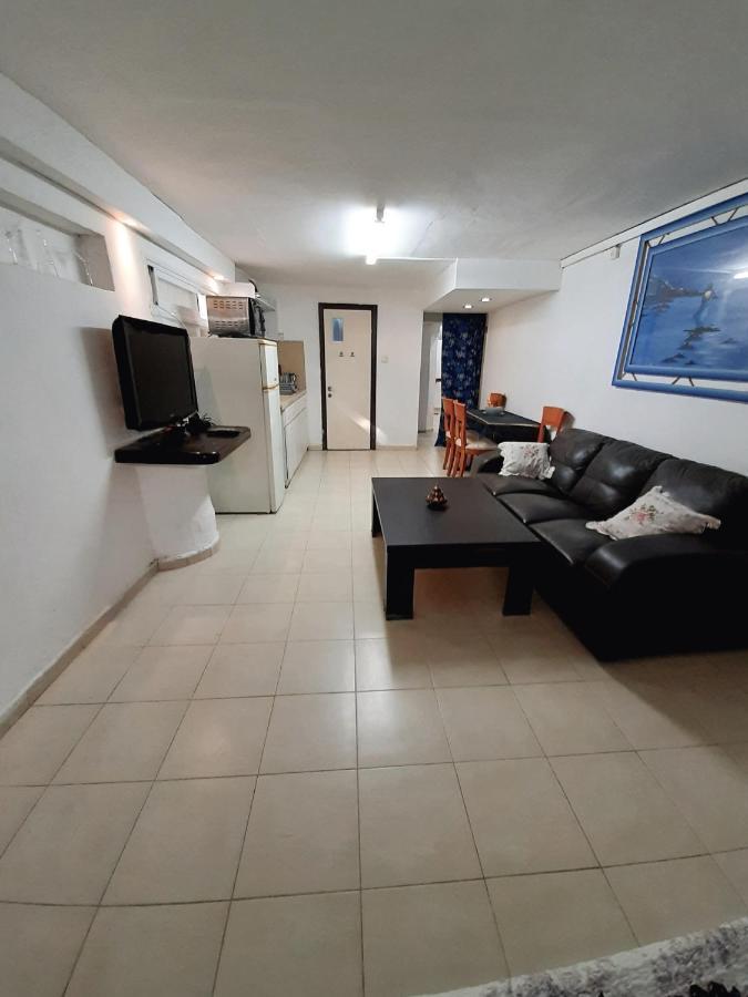 Suite- Studio- Zimmer Bet Sheʼan Exteriör bild